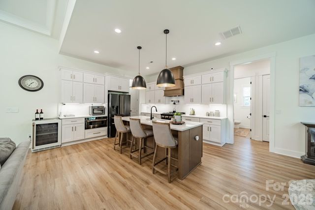 5201 Meadowland Parkway, Monroe, NC 28112