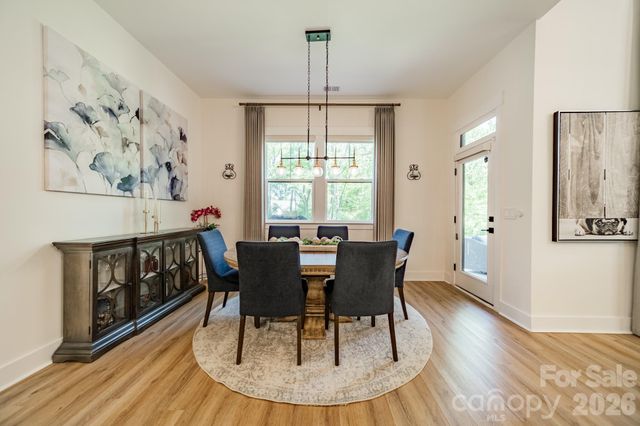 5201 Meadowland Parkway, Monroe, NC 28112