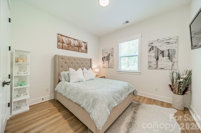 5201 Meadowland Parkway, Monroe, NC 28112