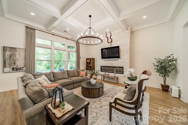 5201 Meadowland Parkway, Monroe, NC 28112