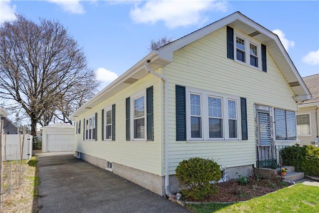 122 Caporal Street, Cranston, RI 02910
