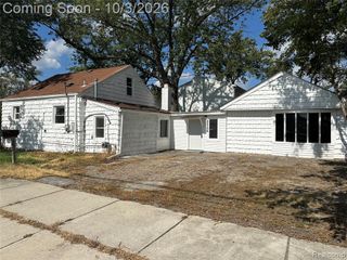 25306 Peter Kaltz Road, Warren, MI 48091