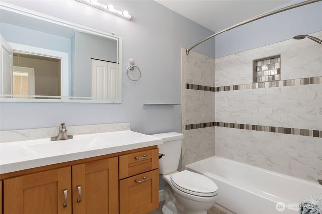27201 State Highway 3 NE, Poulsbo, WA 98370