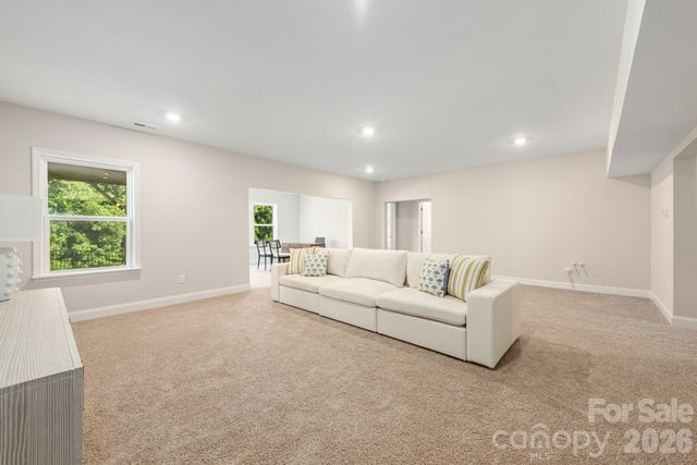 17210 Sand Bank Road, Charlotte, NC 28278