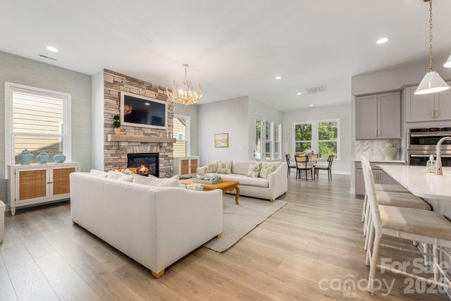 17210 Sand Bank Road, Charlotte, NC 28278