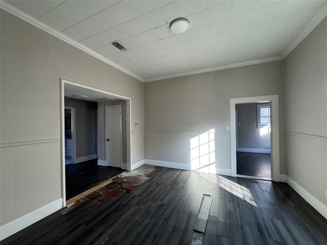 917 W Sears Street, Denison, TX 75020