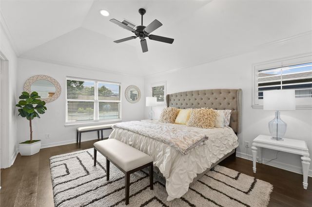 7903 Burgoyne Road, Houston, TX 77063