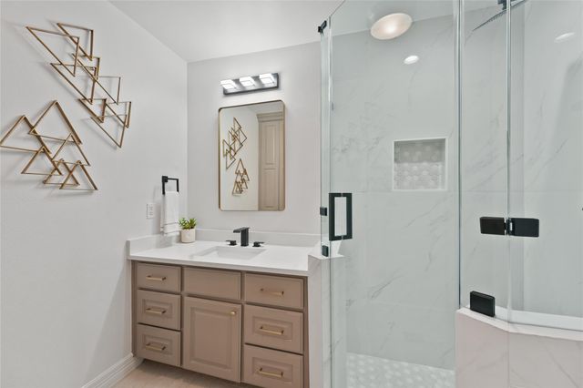 7903 Burgoyne Road, Houston, TX 77063