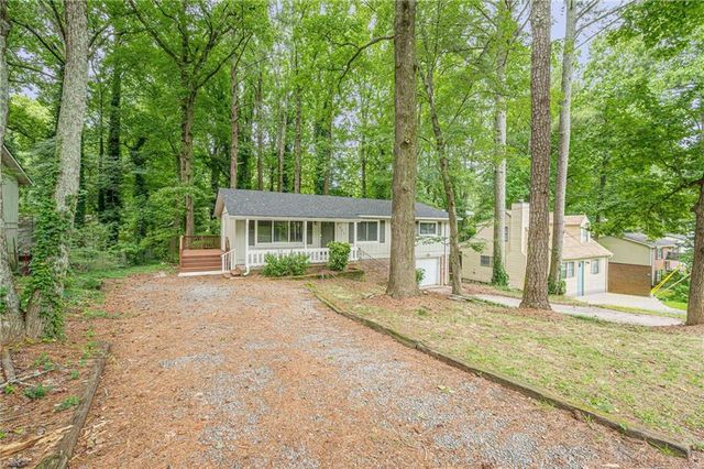 2381 Melody Lane NW, Kennesaw, GA 30152