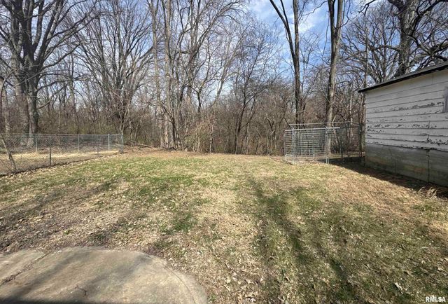 3713 W PAGEWOOD Drive, Peoria, IL 61615