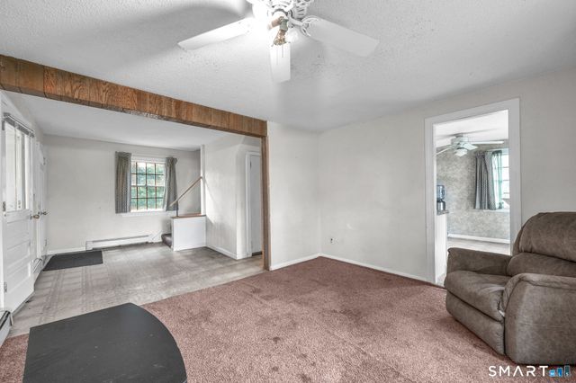1105 Northrop Road, Wallingford, CT 06492
