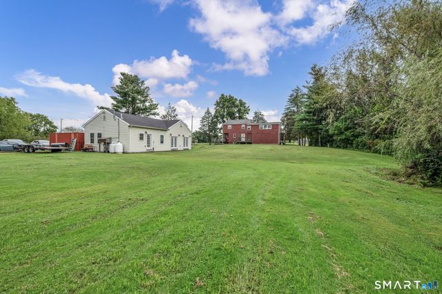 1105 Northrop Road, Wallingford, CT 06492
