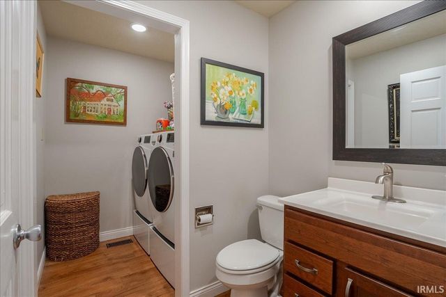918 Stahl Court, Evansville, IN 47715