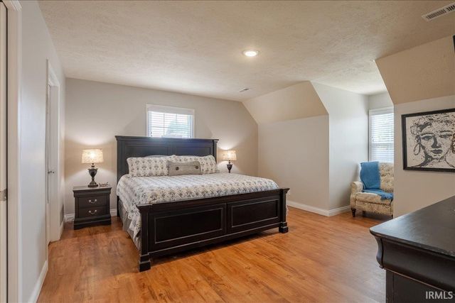 918 Stahl Court, Evansville, IN 47715