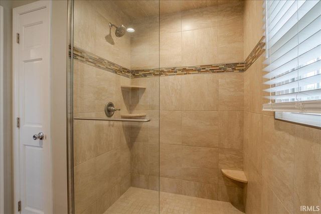 918 Stahl Court, Evansville, IN 47715