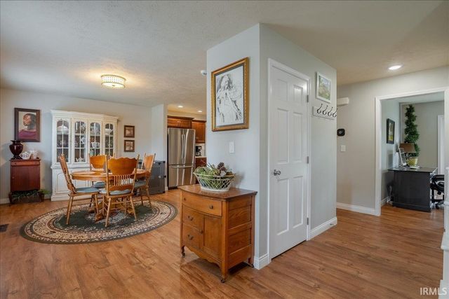 918 Stahl Court, Evansville, IN 47715