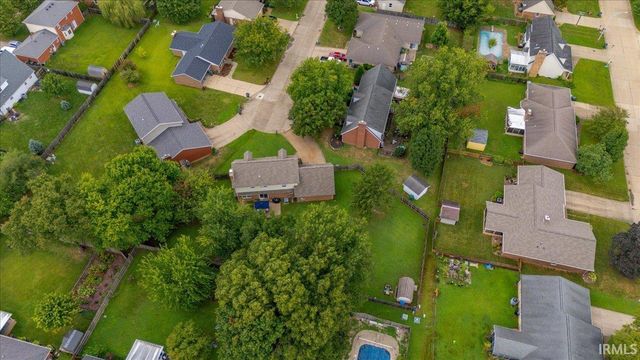 918 Stahl Court, Evansville, IN 47715