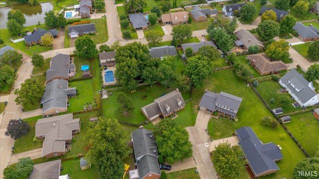 918 Stahl Court, Evansville, IN 47715