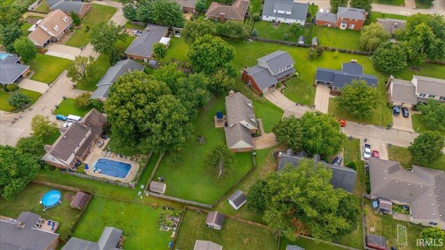 918 Stahl Court, Evansville, IN 47715