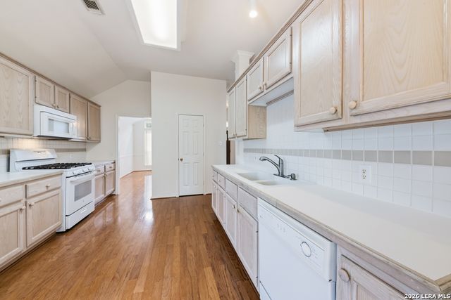 37 Preston Wood, New Braunfels, TX 78132