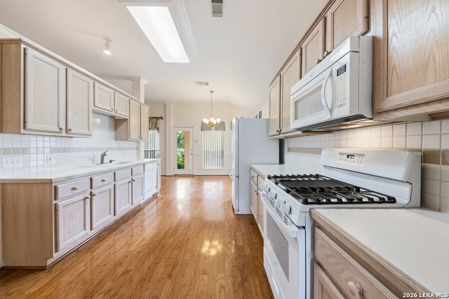 37 Preston Wood, New Braunfels, TX 78132