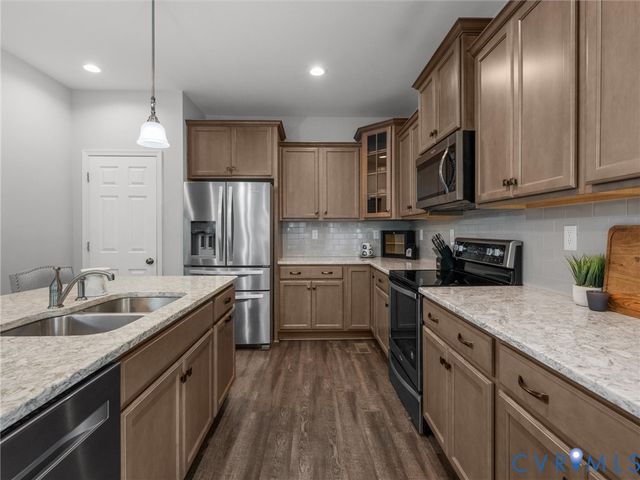 14800 Lavenham Ln, Midlothian, VA 23112