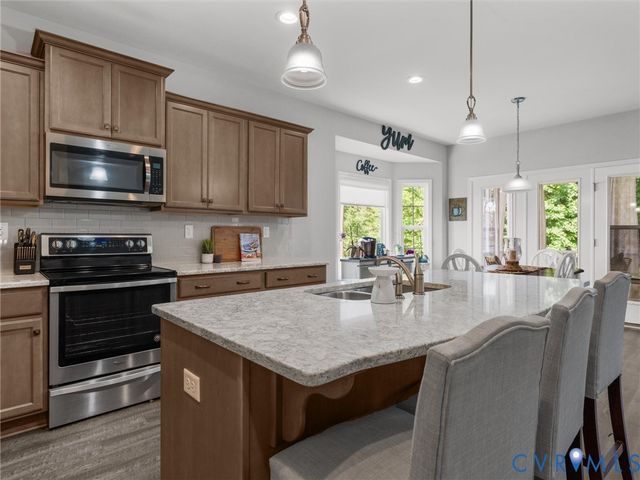 14800 Lavenham Ln, Midlothian, VA 23112
