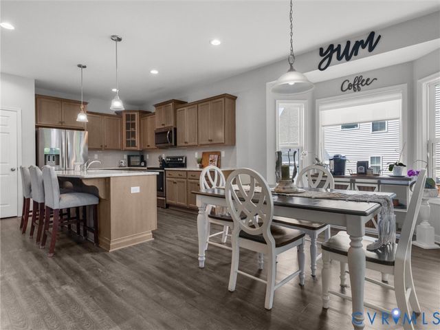 14800 Lavenham Ln, Midlothian, VA 23112