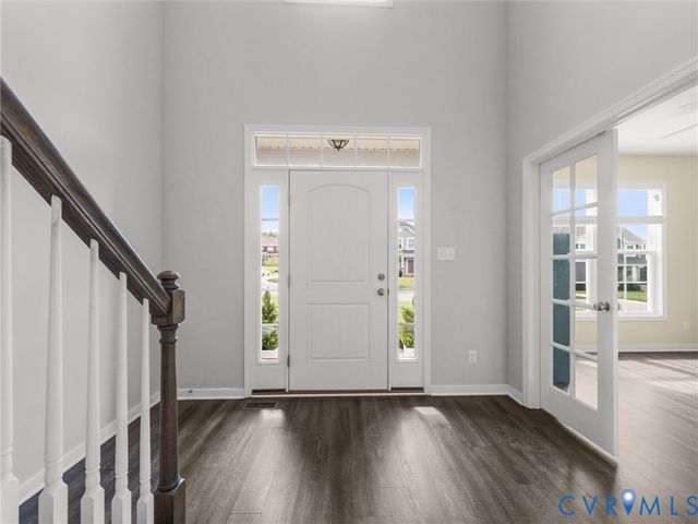 14800 Lavenham Ln, Midlothian, VA 23112
