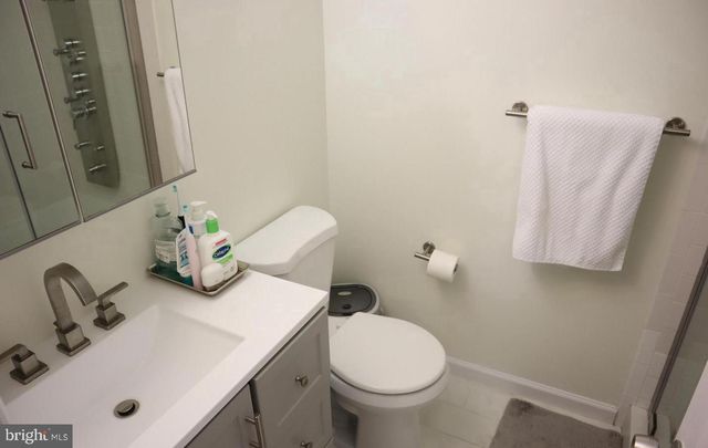 15826 ANAMOSA DR, Derwood, MD 20855