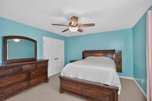 1110 Rockbridge Road, Lexington, KY 40515