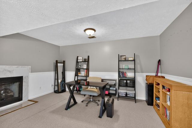 1110 Rockbridge Road, Lexington, KY 40515