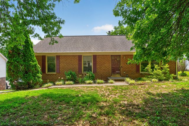 1110 Rockbridge Road, Lexington, KY 40515