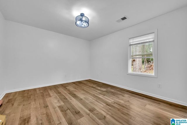 1337 5TH PLACE NW, Center Point, AL 35215