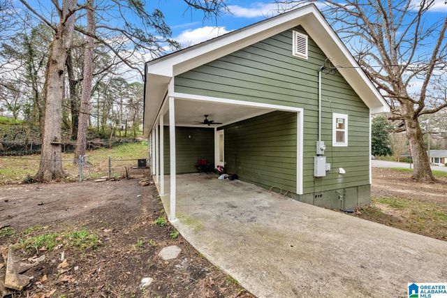 1337 5TH PLACE NW, Center Point, AL 35215