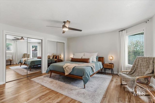 1063 E Victory Rd, Boise, ID 83706