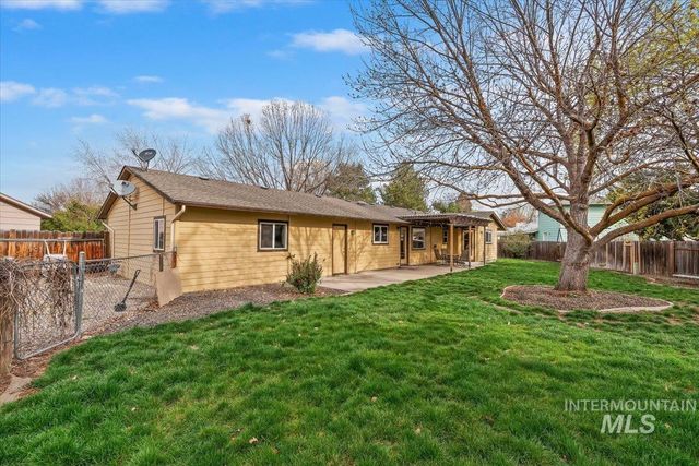 1063 E Victory Rd, Boise, ID 83706