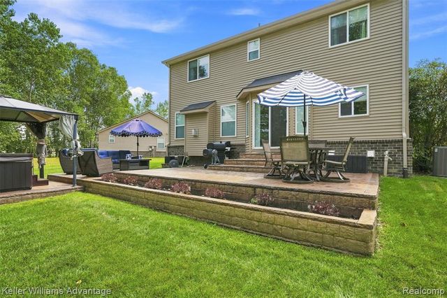 6130 Inverness Court, Romulus, MI 48174