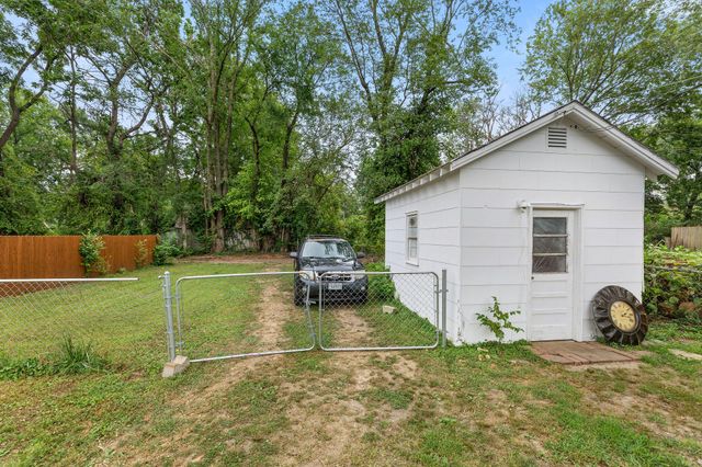 722 N Warren Avenue, Springfield, MO 65802