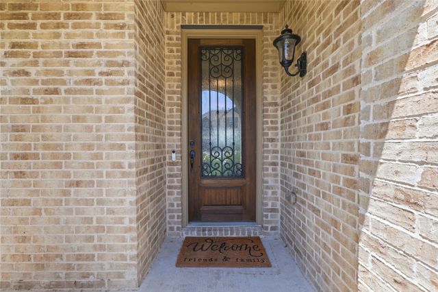 7329 Cherry Blossom Lane, Aubrey, TX 76227