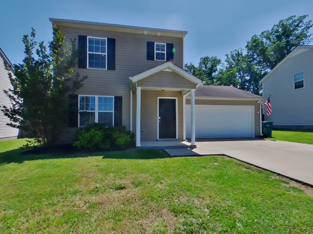 704 Cottoncloud Dr, Lebanon, TN 37090