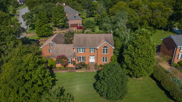 700 Rachel Dr, Goodlettsville, TN 37072