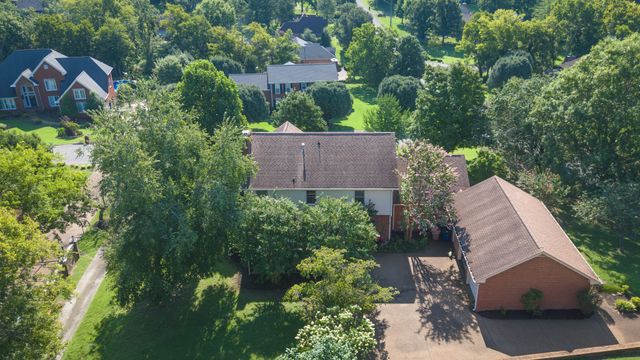 700 Rachel Dr, Goodlettsville, TN 37072