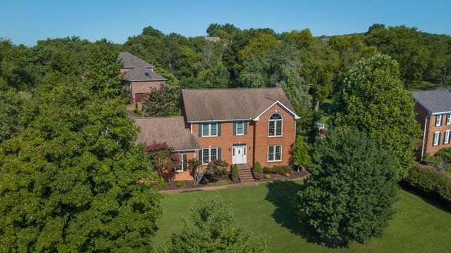 700 Rachel Dr, Goodlettsville, TN 37072