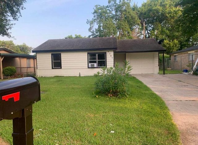 6105 Diamond Court, Texas City, TX 77591