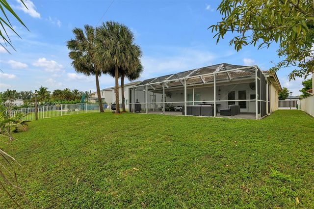 13324 SW 44th St, Miramar, FL 33027