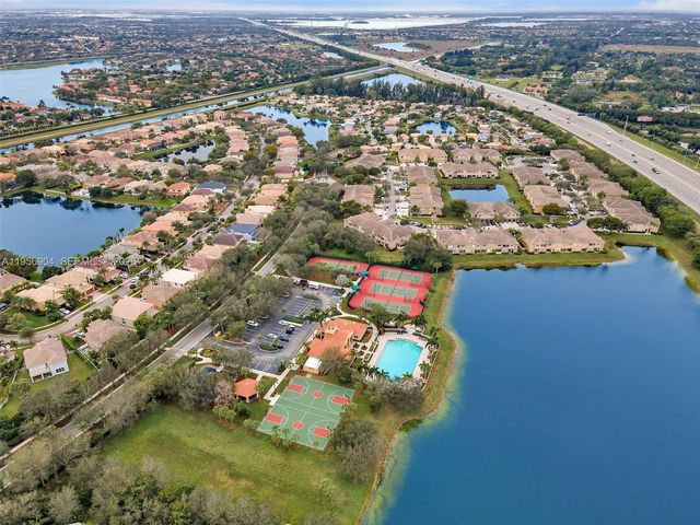 13324 SW 44th St, Miramar, FL 33027