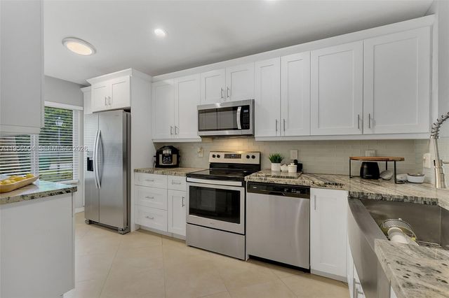 13324 SW 44th St, Miramar, FL 33027