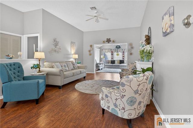 637 Madison Drive 637B, Monroe, NJ 08831