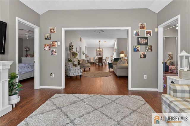 637 Madison Drive 637B, Monroe, NJ 08831